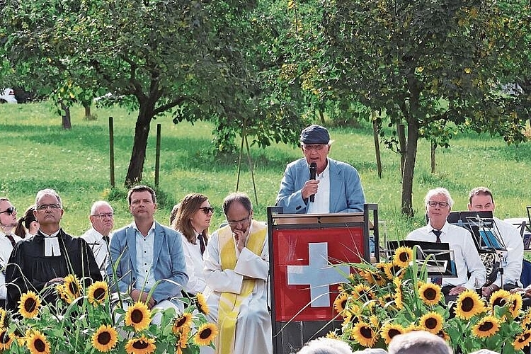 Schweizer Polit-Urgestein: René Rhinow war Gastredner am Bettag. Fotos: Florin Bürgler