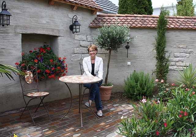 Kann den Garten wieder geniessen: Ina Franke Jeger wurde dank einer Blutstammzellspende von ihrer Leukämie geheilt.