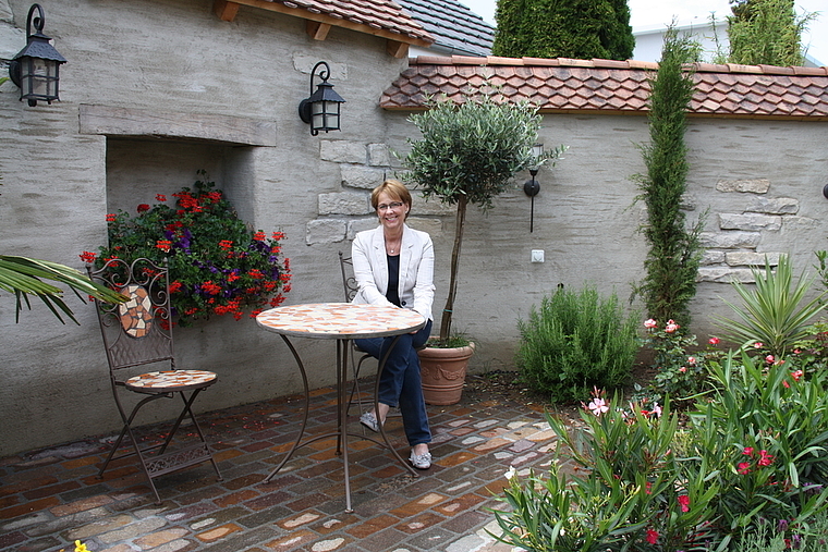 Kann den Garten wieder geniessen: Ina Franke Jeger wurde dank einer Blutstammzellspende von ihrer Leukämie geheilt.