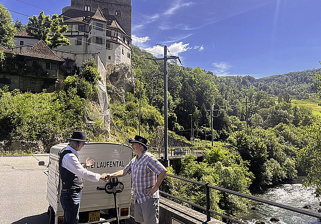 Die Brücke von Angenstein: Eingangstor, Grenze und Schwelle zwischen zwei Welten. Foto: Patrick Neuenschwander