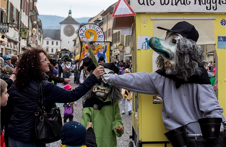 Sags mit Tulpe: Die wilde Waggis auf Promotour.
