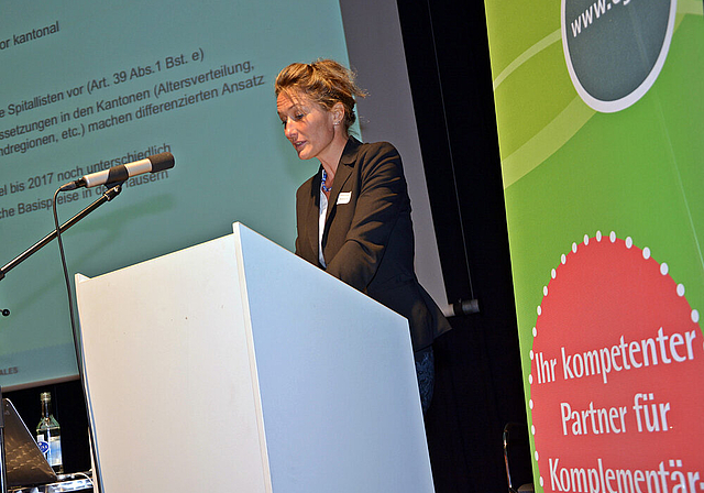 Regierungsrätin Susanne Hochuli: Die Verlagerung hin zur ambulanten Behandlung setzt sich fort.   Foto: Roland Bürki