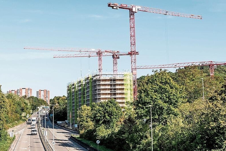 Baustelle beim Läckerli-Huus-Areal: Solche Areale geben zukünftig 50 Prozent Mehrwert ab. Bild: bz / Nicole Nars-Zimmer