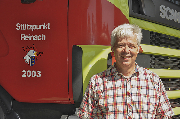 «Durch die Feuerwehr hatte ich wieder mehr mit Reinach zu tun»: Martin Vogler im lokalen Feuerwehrmagazin. Foto: Isabelle Hitz