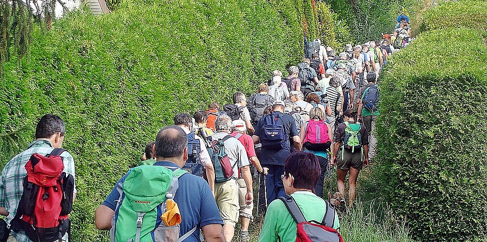 Das «Pièce de Résistance»: Der Aufstieg nach Blauen. Fotos: Roland Bürki
