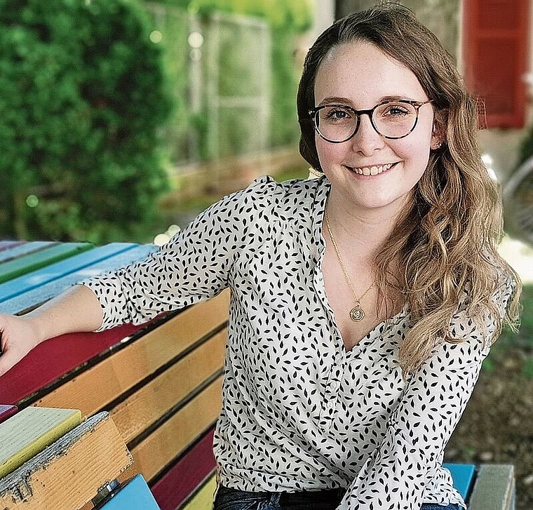 Frauenthemen sind ihr ein Anliegen: Die Jungpolitikerin Janine Graber glaubt, dass es bezüglich Gleichstellung noch Handlungsbedarf gibt. Foto: Melanie Brêchet