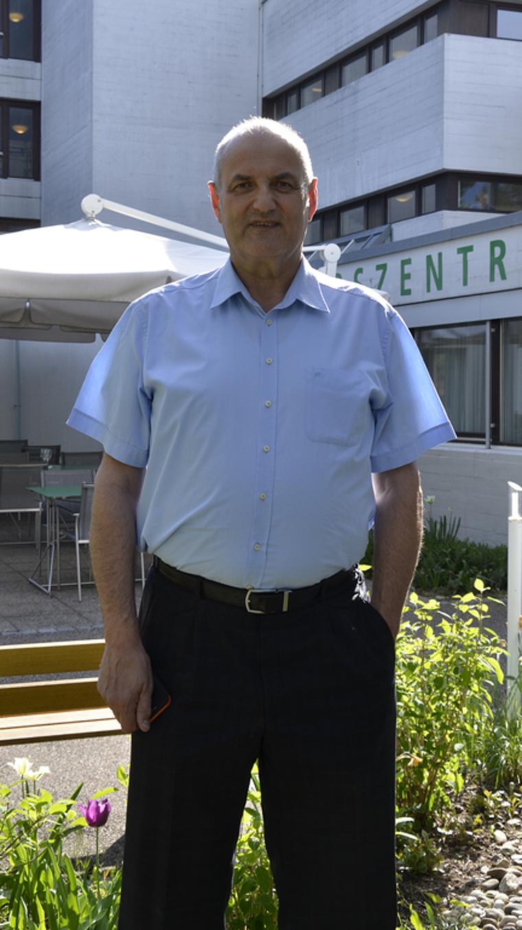 Gibt Auskunft: Jürg Schütz, Stiftungsratspräsident des Alterszentrums Im Brüel. Foto: Thomas Kramer