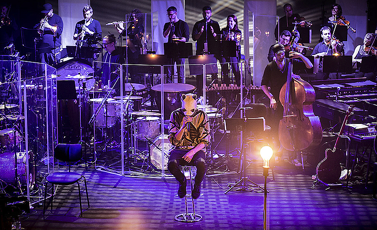 Nie ohne Maske: Cro eröffnet kommende Woche das diesjährige Summerstage Festival. Foto: ZVG/Delia Baum