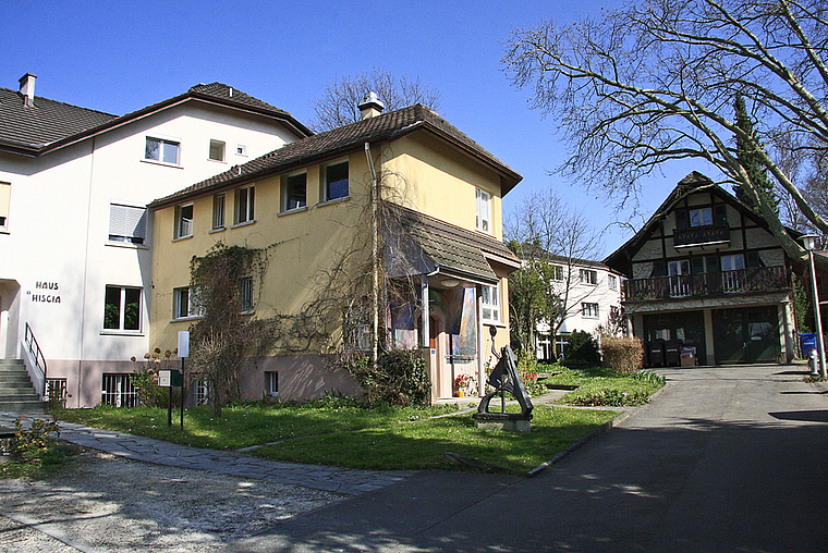 Was ist städtebaulich möglich? Auch das Gelände der Ita Wegman Klinik ist in die Testplanung mit einbezogen. Foto: Edmondo Savoldelli
