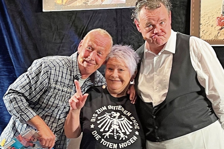 Auftritt im Central: «Steimeyer’s Comedy» besteht aus Rainer Meyer, Astrid «Strizzi» Kyburz und Claude Noirjean (v.l.). Foto: Simon Jermann