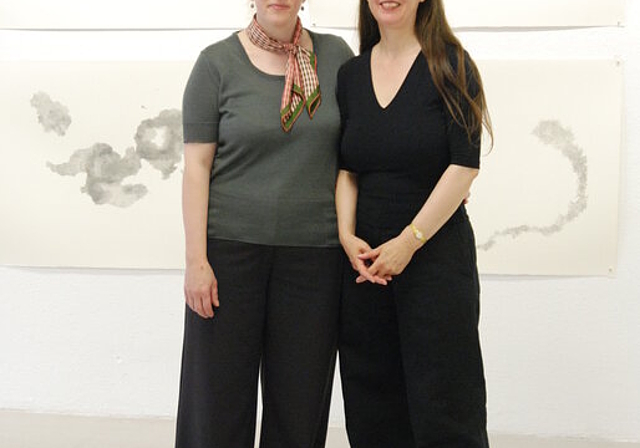 Die beiden Künstlerinnen:  Nicole Ackermann Pearce (l.) und Regula Abraham.  
