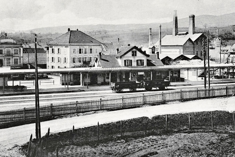 Der Bahnhof Laufen 1910: Die Industrie schien zu blühen. Foto: Museum Laufental