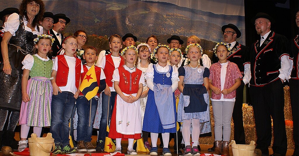 Einmalig und temperamentvoll: Chlylützler Jodlspatze. Fotos: Jürg Jeanloz
