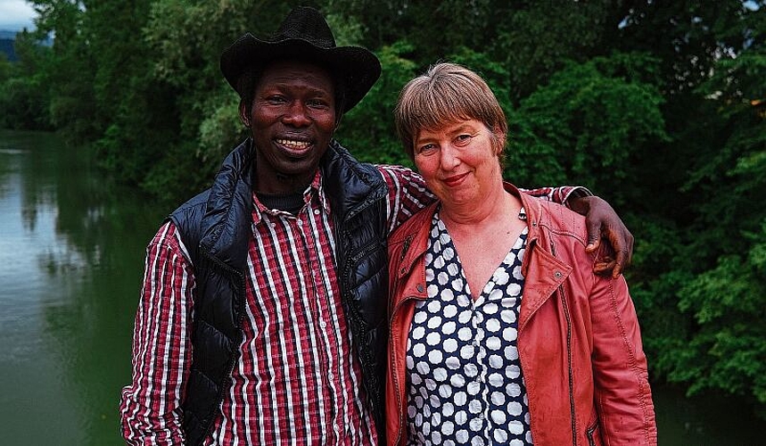 Dream-Team: Petra Vahle und Domino Francis gemeinsam unterwegs für Corridors of Peace. Bild: Jay Altenbach