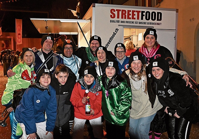 D Schmudo-Gugge: Sie spielt jeweils nur an der Fasnacht zusammen – allerdings kennen sich die meisten Mitglieder schon vom Musikverein Concordia Dornach. 