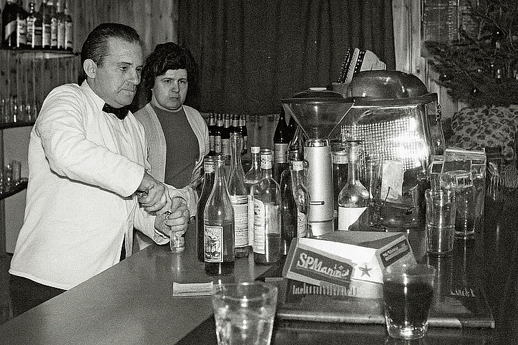 Gastfreundschaft wurde grossgeschrieben: Familie Gusmini bewirtete das «Ritrovo» über viele Jahre hinweg. Fotos: zVg/Heimatmuseum aesch