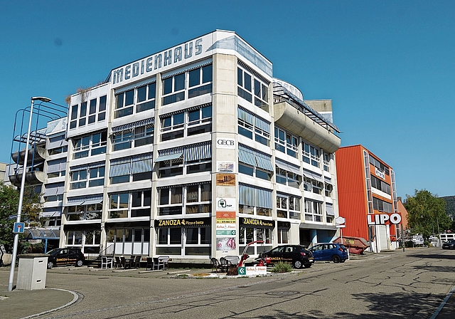 In die Jahre gekommen: Die Bausubstanz vieler Liegenschaften im Kägen-Quartier hat die besten Zeiten hinter sich. Fotos: Tobias Gfeller
