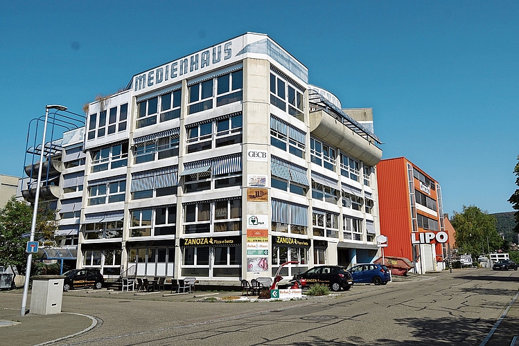 In die Jahre gekommen: Die Bausubstanz vieler Liegenschaften im Kägen-Quartier hat die besten Zeiten hinter sich. Fotos: Tobias Gfeller In die Jahre gekommen: Die Bausubstanz vieler Liegenschaften im Kägen-Quartier hat die besten Zeiten hinter sich. Fotos: Tobias Gfeller