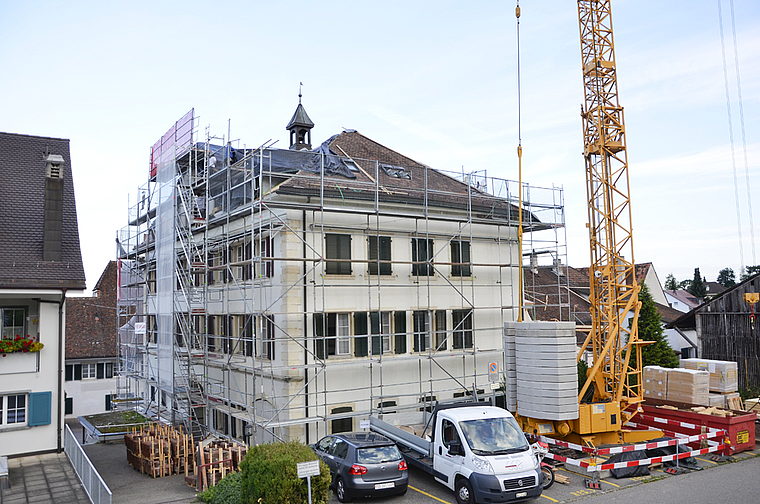 Baustelle Gemeindehaus: Nicht nur die bauliche Hülle wird derzeit instand gebracht, auch interne Verwaltungsabläufe müssen modernisiert werden. Foto: Thomas Kramer