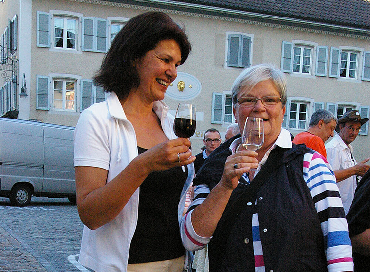 Neue Marktchefin: Margot Borer löst Regina Zuber beim Laufner Markt ab. Foto: Gini Minonzio