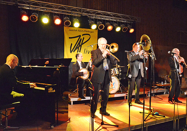 In Hochform: Die Dutch Swing College Band brachte Jazz vom Feinsten nach Aesch.  Foto: ZVG/Martin Studer