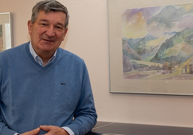 <em>Das Zugpferd des Fördervereins: </em>Walter Wagner in seinem Architekturbüro in Nunningen.Foto: Martin Staub