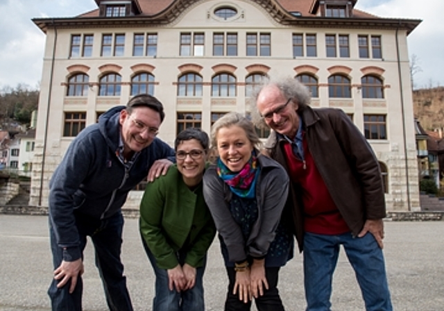 Bereit für «MiNi Sehnsucht 2»: David Schönhaus, Franziska von Arb, Irmi Fiedler und Stephan Dietrich (v.l.). Foto: Martin Staub