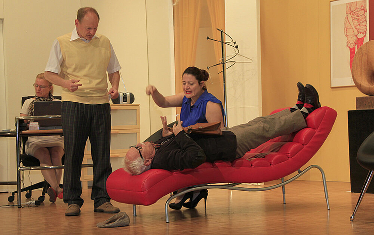 Besuch beim Psychiater: Dieses und nächstfolgendes Wochenende in Blauen. Foto: Martin Staub