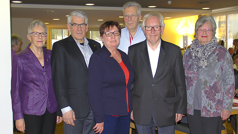 Der neue Vorstand des Seniorenvereins (v. l.): Marie-Louise Rebmann, Francise Zehnder, Margrit Schärer, Bernhard Zwicky, Toni Fritschi und Vreni Zwicky. Foto: Tobias Gfeller