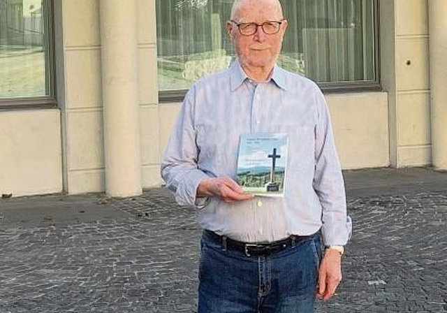 Mit der Heimat verbunden: Obwohl Theo Heimgartner in Olten lebt, ist sein Interesse an Reinach ungebrochen. Foto: Caspar Reimer