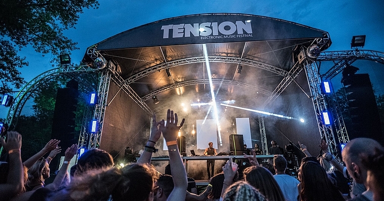 Mehr Bühnen, mehr Sound: Die Tension baut ihre Stellung als grösstes Techno-Open-Air in der Nordwestschweiz aus.  Foto: ZVG