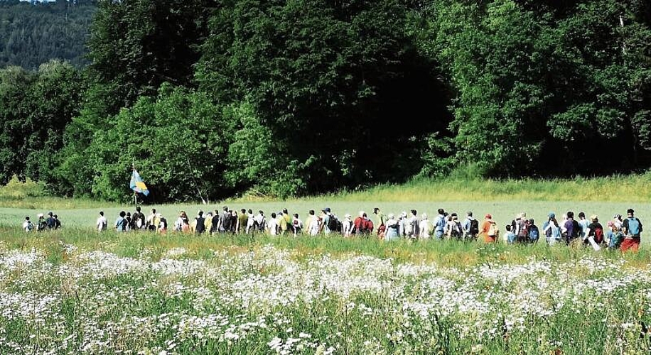 Wandern der Tradition wegen: 18,5 Kilometer hatten jene, die sich der Ganztagesrotte anschlossen, zu bewältigen. Fotos: Caspar Reimer
