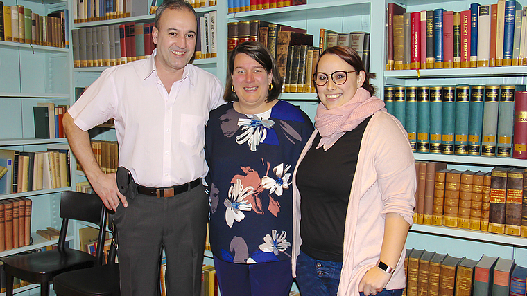 Der neue Vorstand: (v. l.) Patrick Cenci, Manuela Brodmann, Aurelia Doppmann. Es fehlt Michael C. Oehl.  Foto: Tobias Gfeller