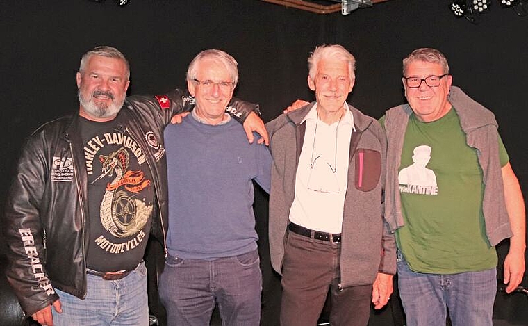 Kennen die Metalli wie ihre Hosentasche: (v. l.) Pete Geesing, Karl Blind und Hubert Gehrig mit Moderator Patrick Tschan. Foto: Benedikt Kaiser