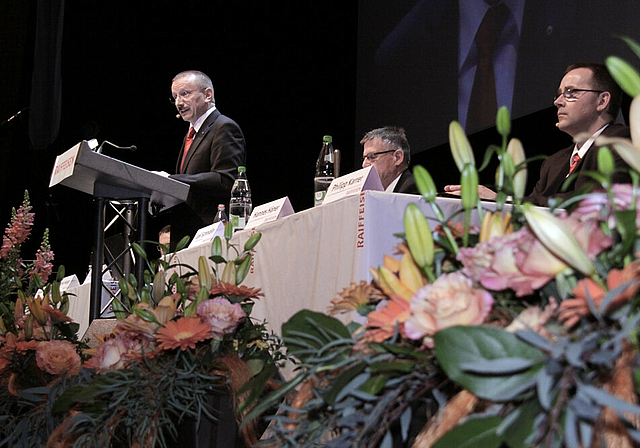 Blumenmeer: Hannes Häner, Ueli Schmidlin und Philipp Karrer haben auch letztes Jahr für einen Gewinn gesorgt.  Foto: Gini Minonzio
