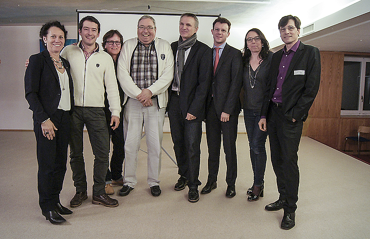 Der Vorstand in corpore: v. l. Monika Strobel, Markus Sommerer, Andrea Hänggi, Markus Gschwend (tritt ab), Bruno Steiger (Präsident), Philipp Hägeli (ist neu, ersetzt Gschwend), Claudia Meier und Philippe Wälle. Foto: Oliver Sterchi