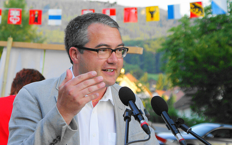 «Amme» und Kantonsrat Remo Ankli: Wir alle brauchen einen Anker im Kleinen, Überschaubaren. Fotos: Roland Bürki «Amme» und Kantonsrat Remo Ankli: Wir alle brauchen einen Anker im Kleinen, Überschaubaren. Fotos: Roland Bürki