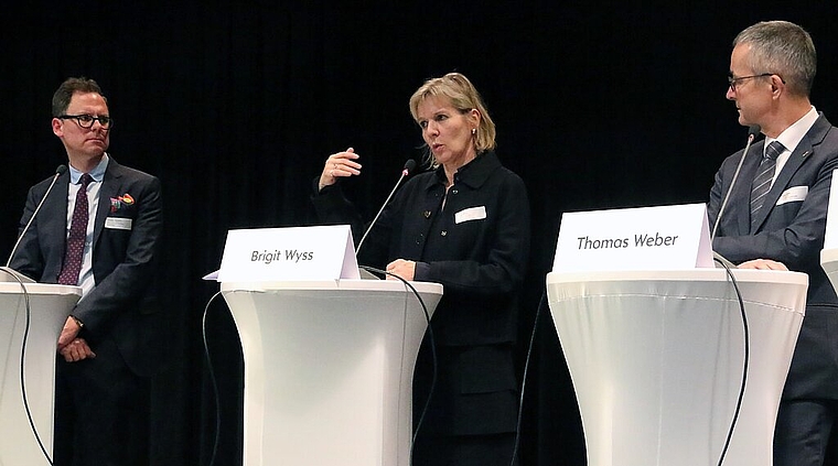 <em>Haben eigene Erfahrungen: </em>Christian Thalmann, Brigit Wyss und Thomas Weber sprechen über die Entwicklung von Industriebrachen.Foto: Gini Minonzio