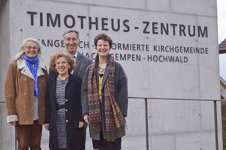 Ev.-ref. Kirchgemeinderat: (v. l. ) Jaya Weyermann, Hedwig Vögtlin, Fredi Buchmann, Evelyn Borer. Foto: Sabine Borer