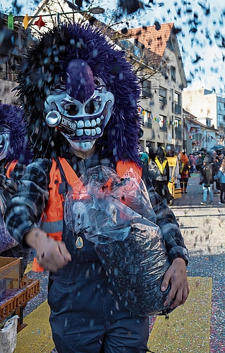 Räppli, Räppli: Dieser Waggis hatseinen Spass. Räppli, Räppli: Dieser Waggis hatseinen Spass.