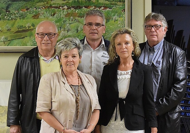 Der bisherige ist auch der neue Gemeinderat von Nenzlingen: (v. l.) Vinzenz Hodel, Therese Conrad, Felix Nussbaumer, Jeannette Egli und Remo Schneider. Foto: Bea Asper