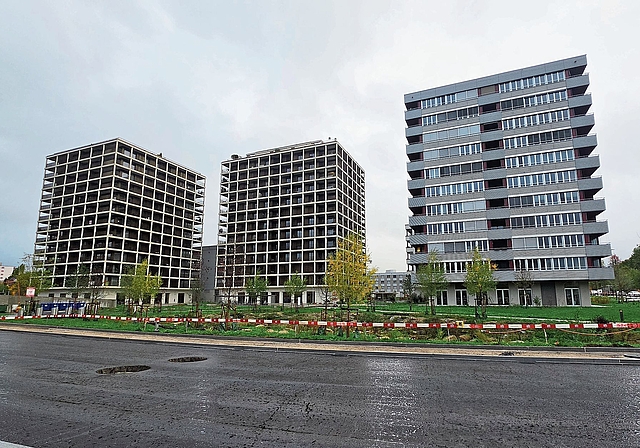 Schall durchs Birstal: Der Wind pfeift auf die baulichen Anpassungen an den Häusern – sie bringen offensichtlich keine Verbesserungen. Foto: Fabia Maieroni
