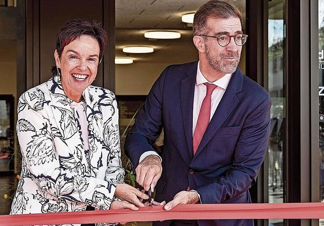 Eröffnen den Campus: Die Baselbieter Regierungspräsidentin Monica Gschwind und der Basler  Erziehungsdirektor Conradin Cramer. Fotos: Kenneth Nars