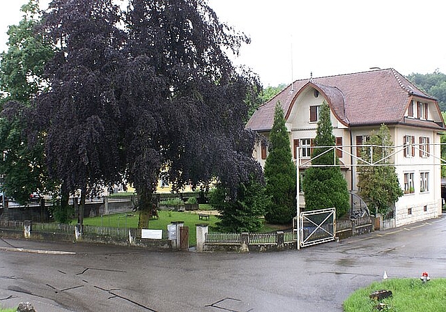 <em>Vergangenheit: </em>Die Villa auf dem ehemaligen Steiner-Areal ist mit der Genehmigung des Quartierplans für das Areal Nau zum Abbruch verurteilt. Foto: Jürg Jeanloz