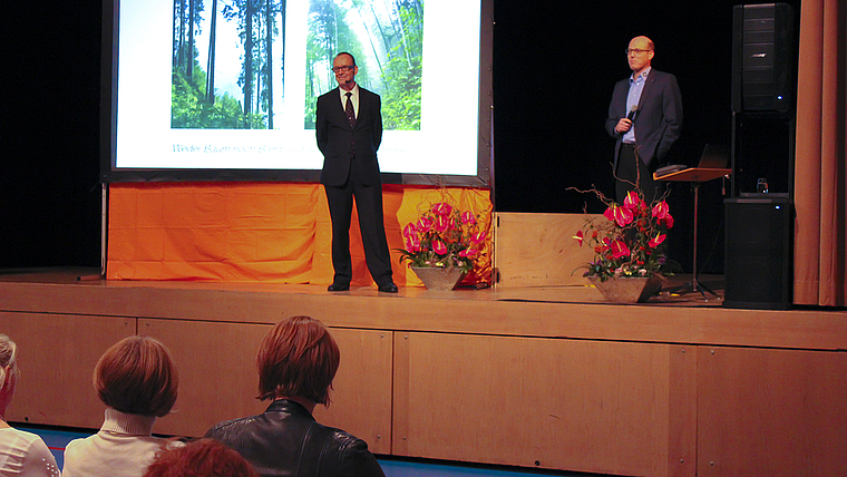 Kennt den Fernen Osten: Hans Jakob Roth lebte jahrelang in China.  Foto: Caspar Reimer