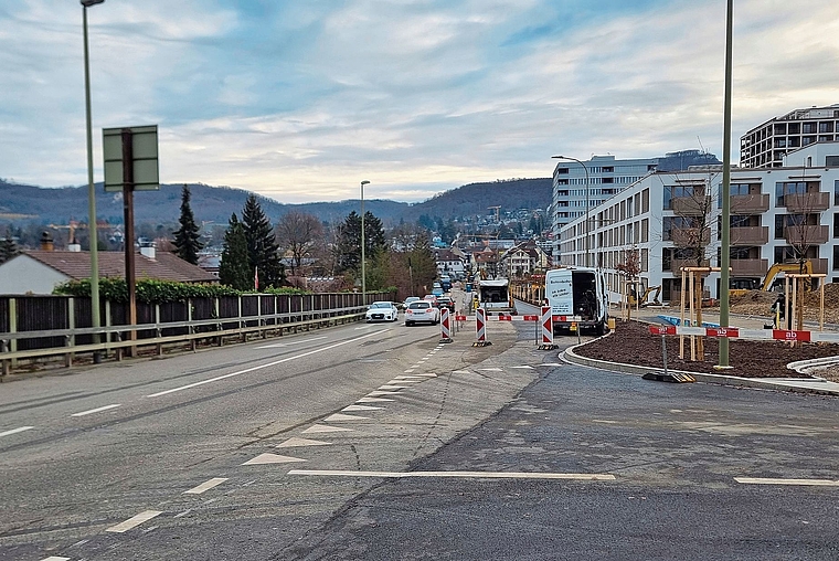 Baustelle: Bisher waren die Auswirkungen auf den Verkehr gering. Ab Januar ändert sich dies. Foto: Fabia Maieroni