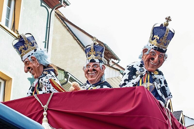 Mehrfach Charles: Die Brislacher Hornviehzunft frönt dem späten King of England. Fotos: Martin Staub
