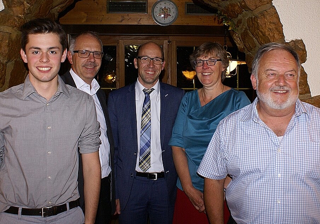 Für CVP Solothurn in den Nationalrat: (v.l.) Glenn Steiger, Bättwil, Urs Schläfli, Deitingen, Stefan Müller-Altermatt, Herbetswil, Susanne Koch Hauser, Erschwil und Andreas Riss, Metzerlen. Foto: Jürg Jeanloz