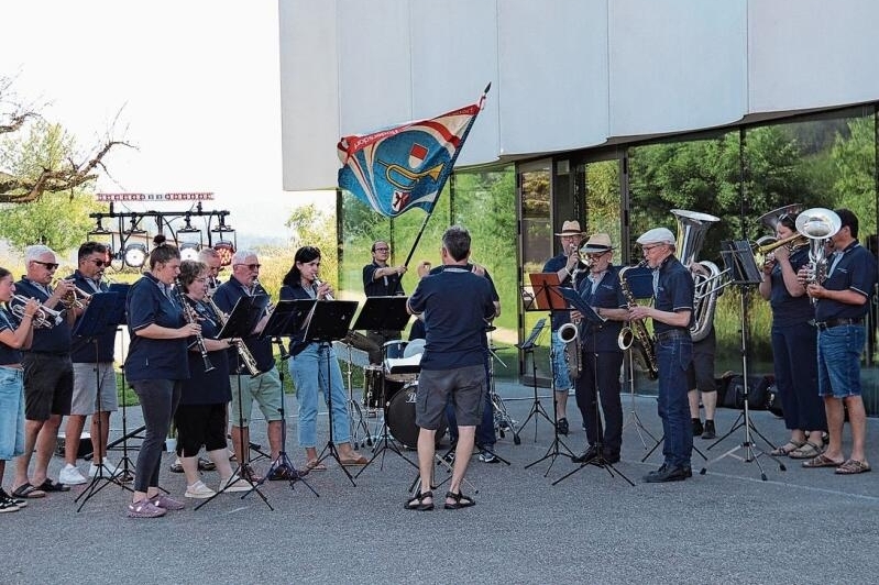 Unterhaltung: Die Musikgesellschaft Rodersdorf tritt am Sommerfest auf.