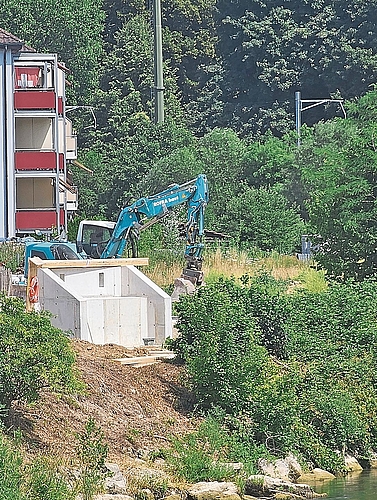 Neue Pfeiler: Im August kommt hier der neue Norimattsteg zu stehen. Neue Pfeiler: Im August kommt hier der neue Norimattsteg zu stehen.